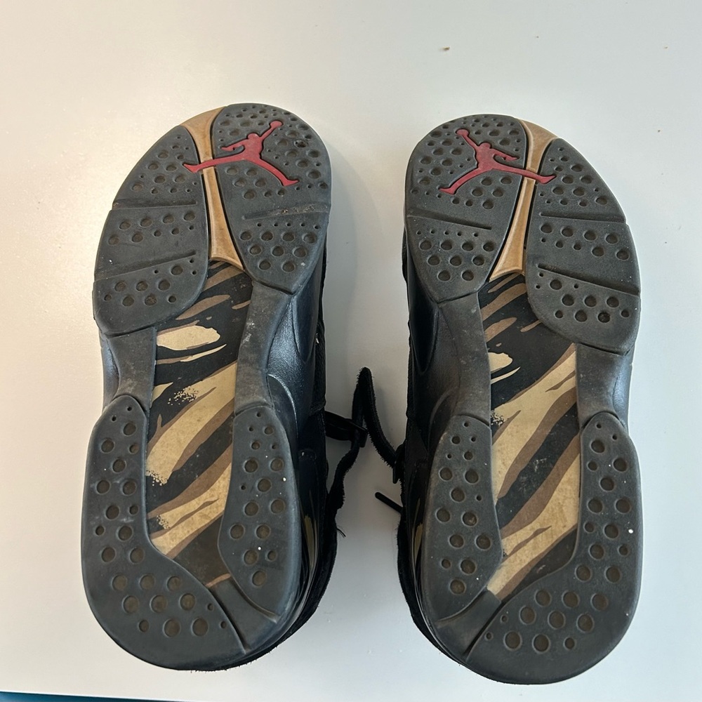OVO Jordan 8 - Picture 5 of 6